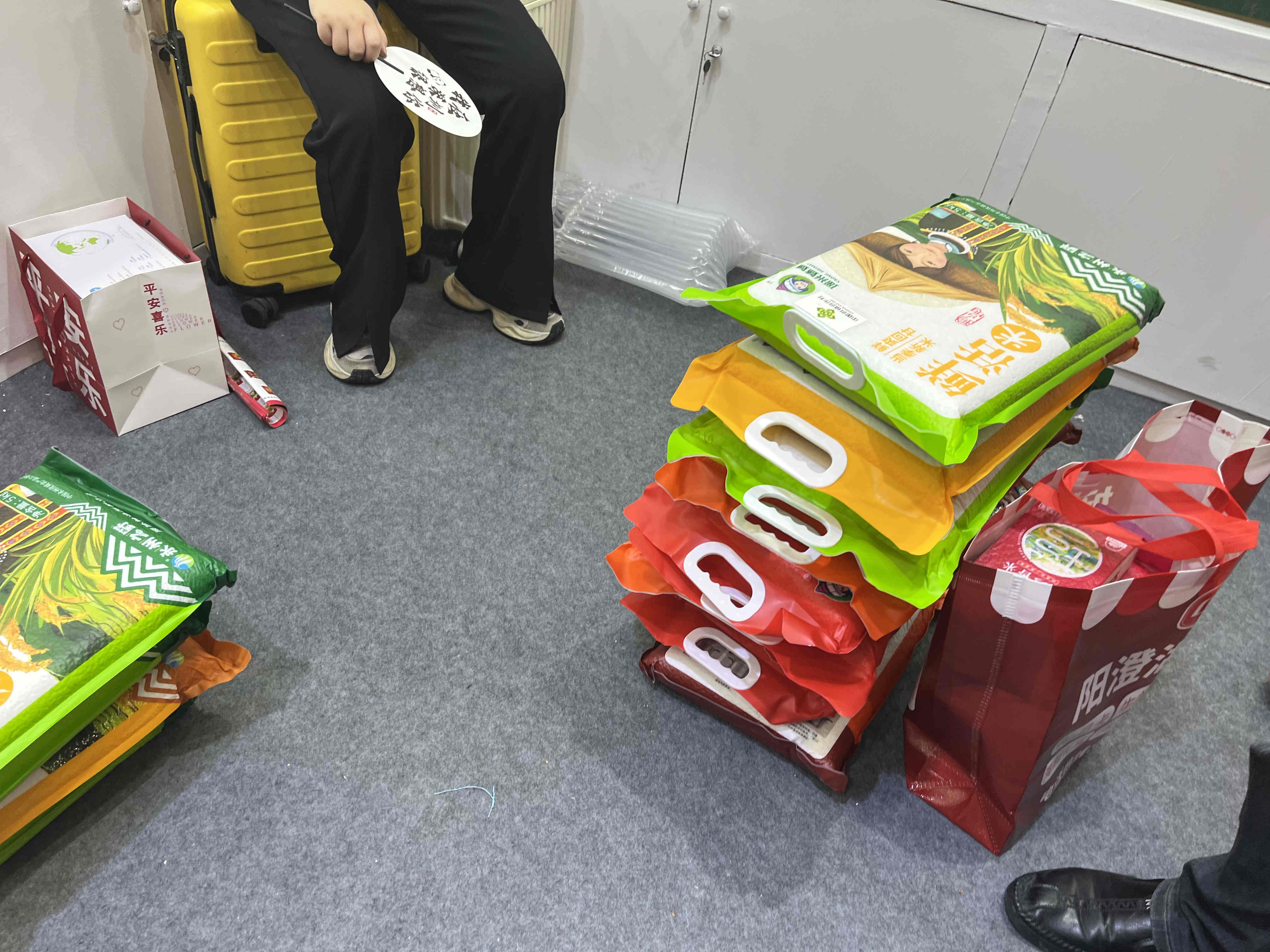 産品一(yī)搶而空(kōng) (2).jpg 産品一(yī)搶而空(kōng) (2).jpg