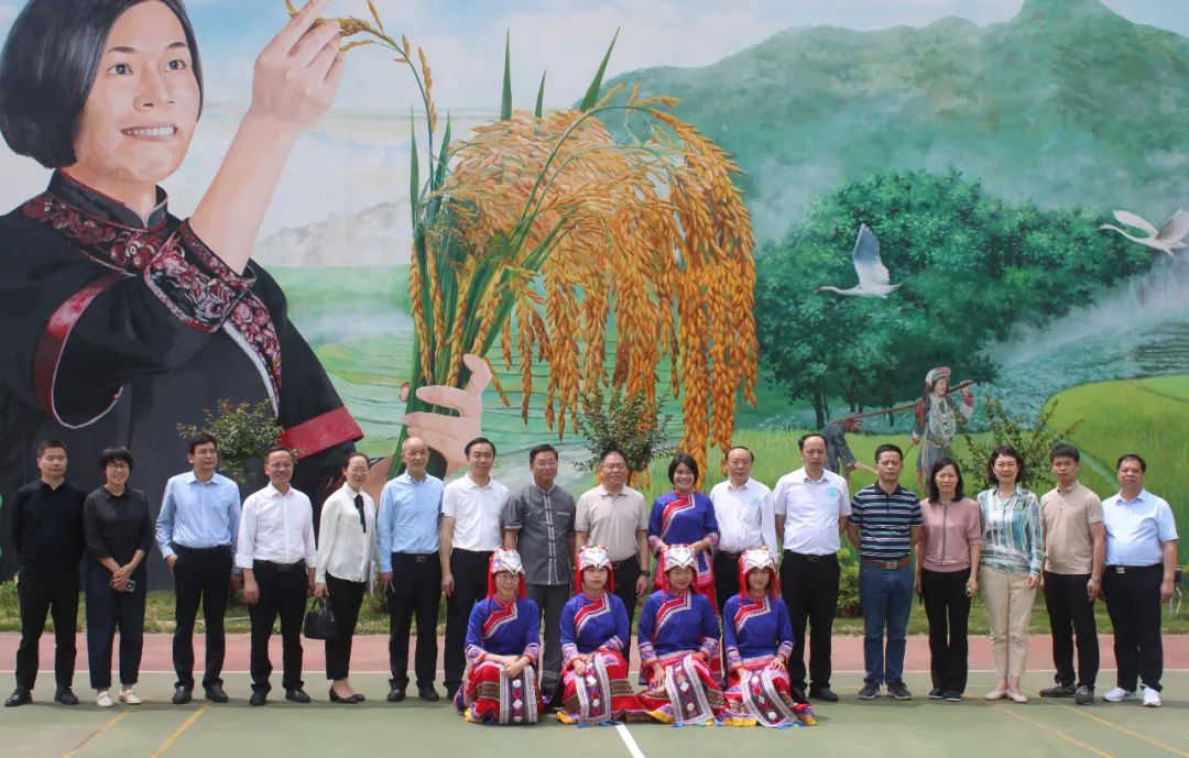 dab0834ec66be38b7c84061f411e1516.jpg dab0834ec66be38b7c84061f411e1516.jpg